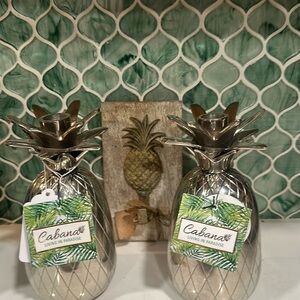 Pineapple decor 2 candle holders and wall hanger